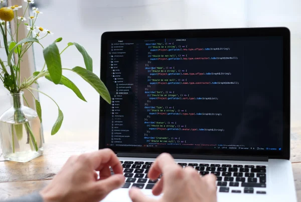 why use laravel
