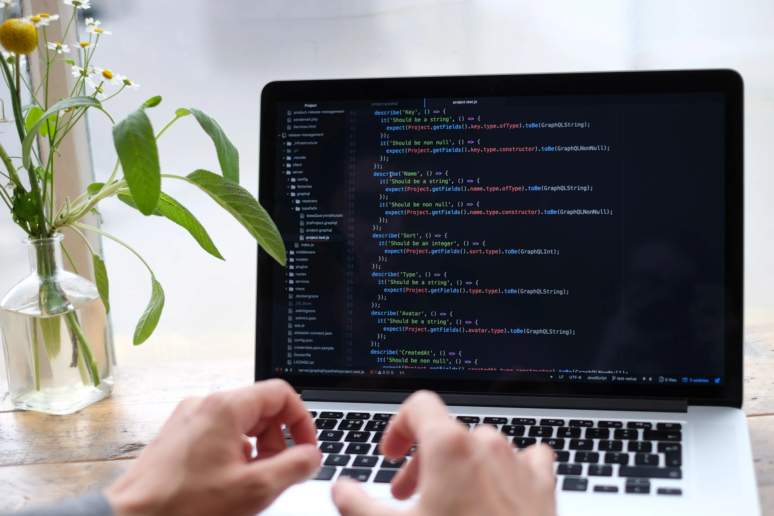 why use laravel